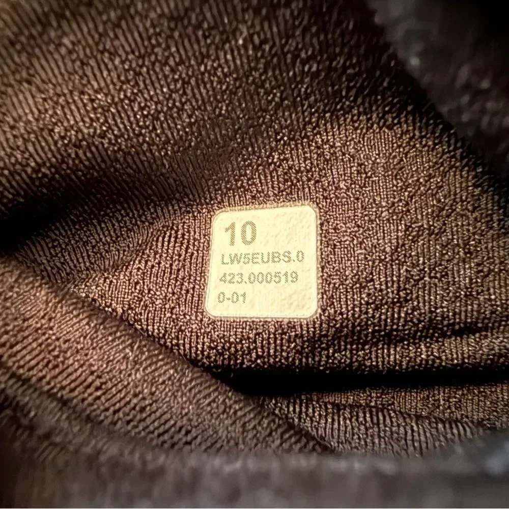 Lululemon Brushed Softstreme Rib Zip Flare